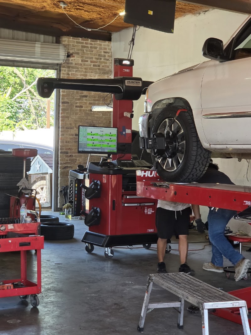Ramirez Auto repair ,Body Shop & WHEEL ALIGNMENT LLC in Dallas